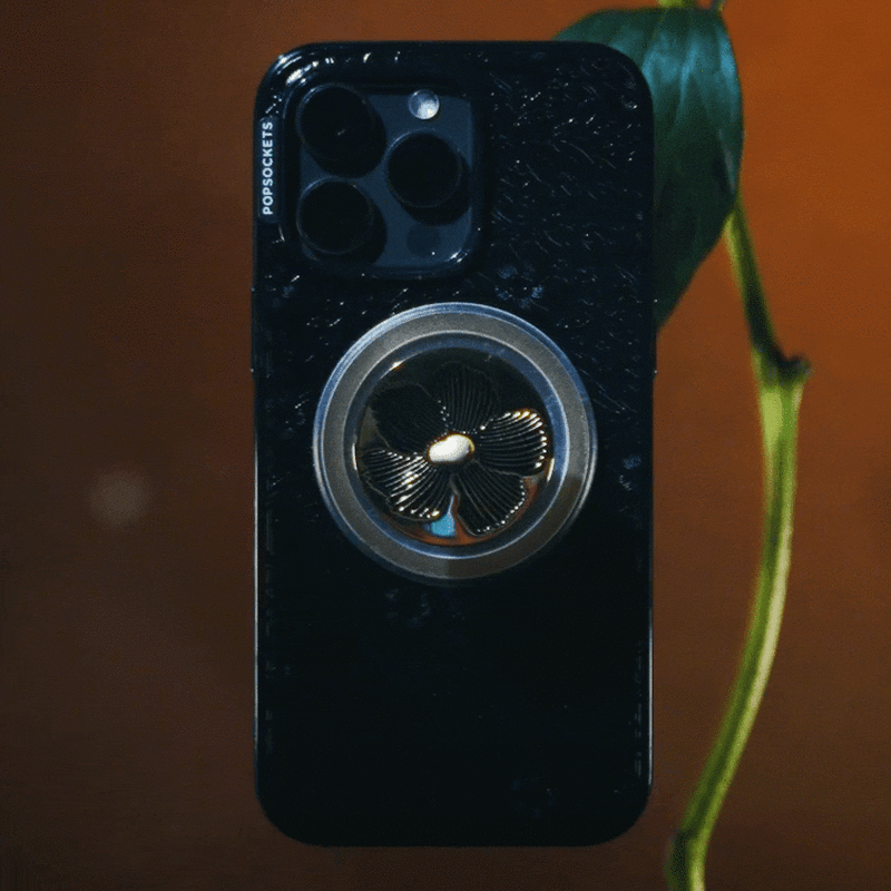 PopSockets Enamel Mae Flower with Pearl MagSafe PopGrip