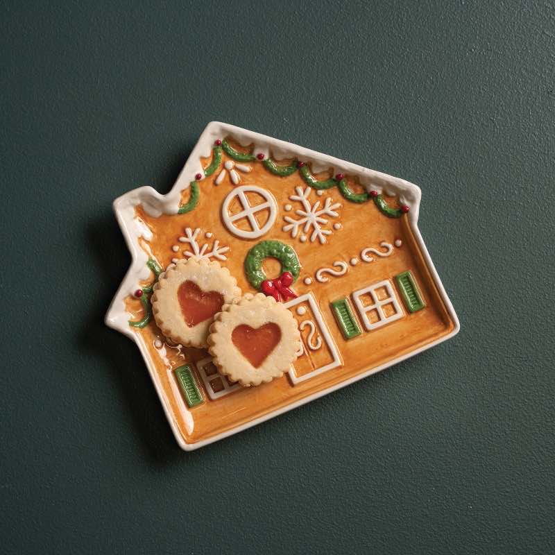 Wind and Weather Gingerbread House Cookie Tray