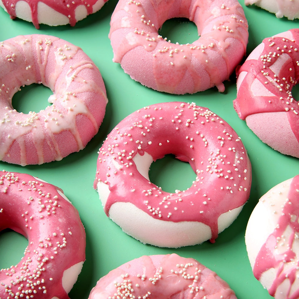 Bramble Berry Raspberry Donut Bath Bomb Kit