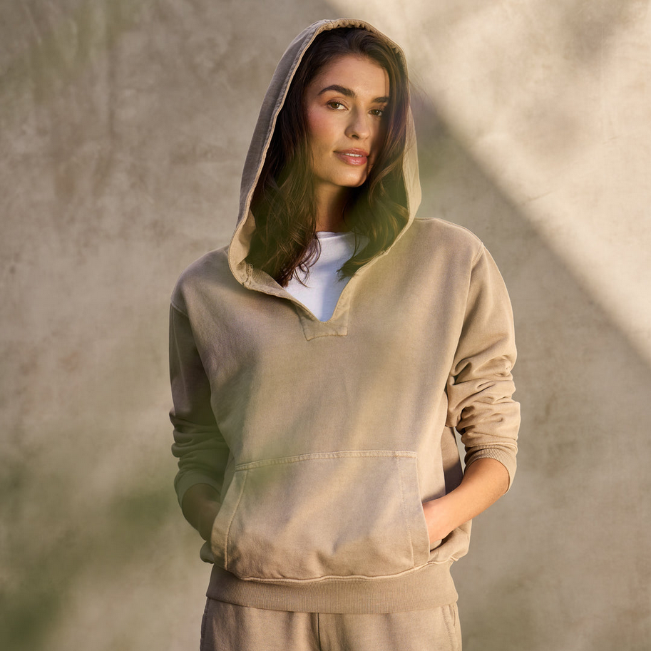 Rowan Women's Avery Classic Terry Hoodie