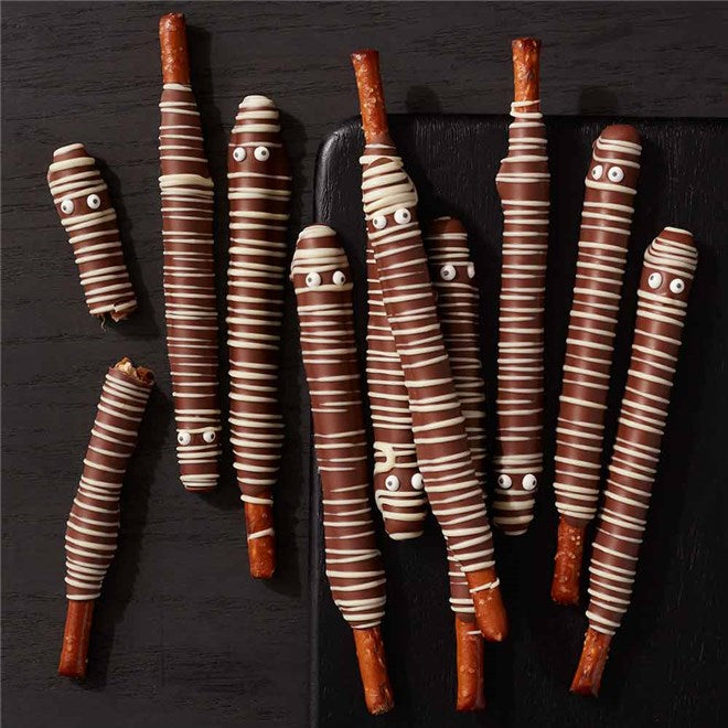 Mrs Prindables Mummy Chocolate & Caramel Dipped Pretzels