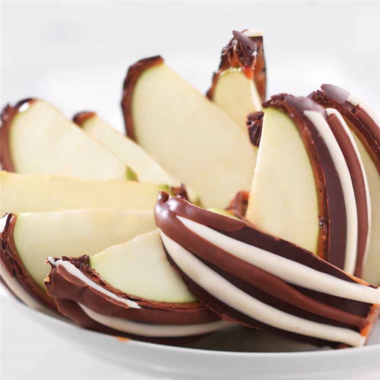 Mrs Prindables Triple Chocolate Mr. Turkey Jumbo Caramel Apple
