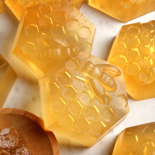 Bramble Berry Bee Melt and Pour Soap Kit