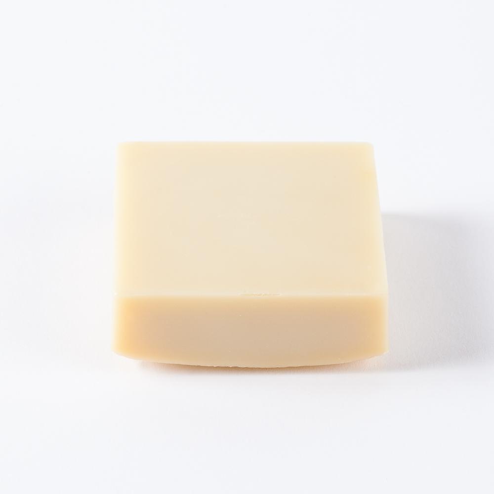 Bramble Berry Frosted Fir Fragrance Oil